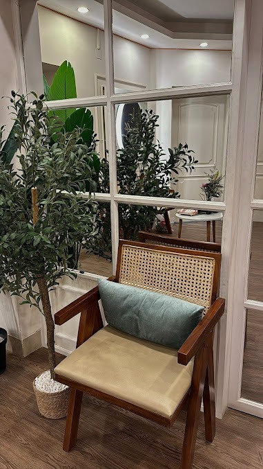 Salon Interior